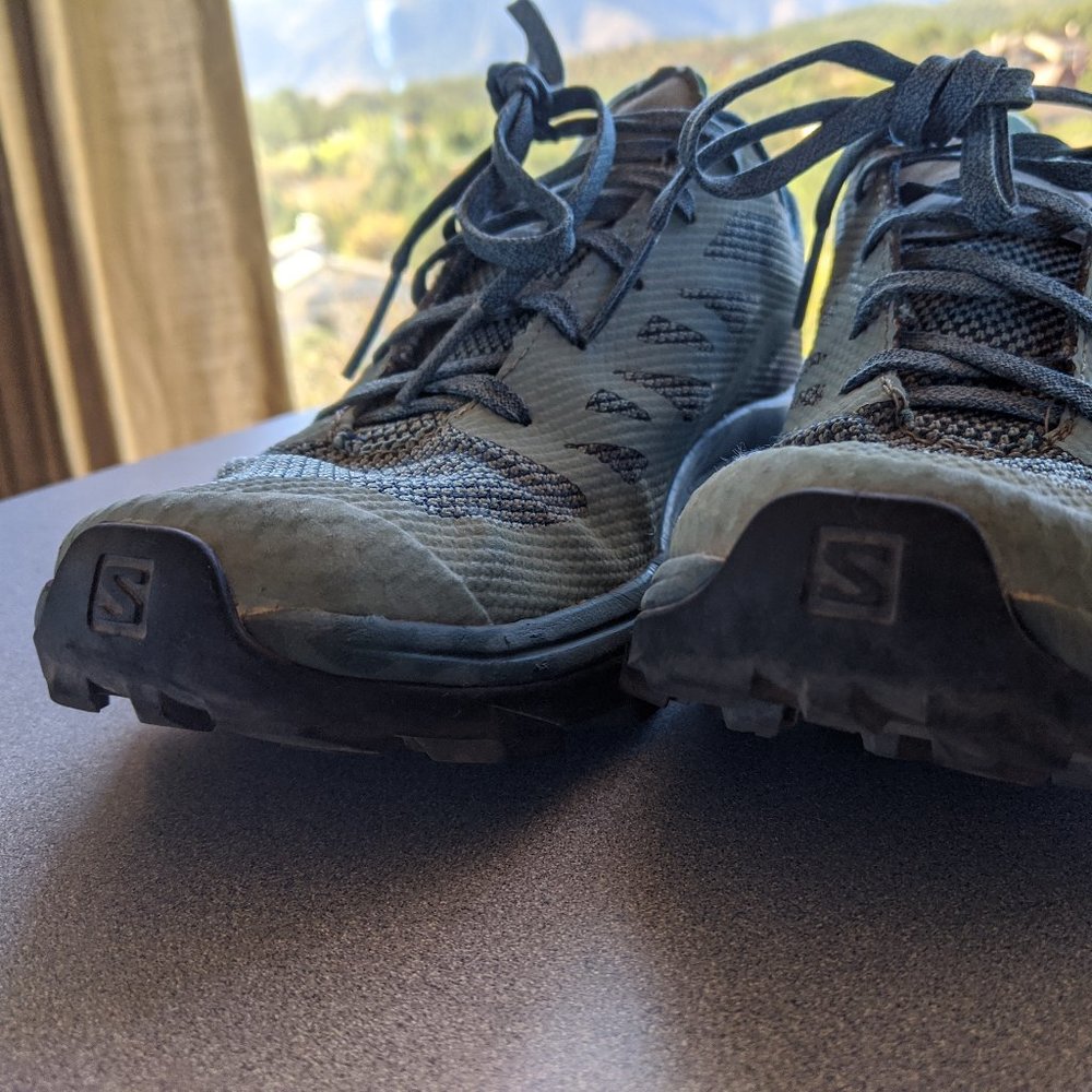 Solomon Trail Runners - Women's Size 8.5